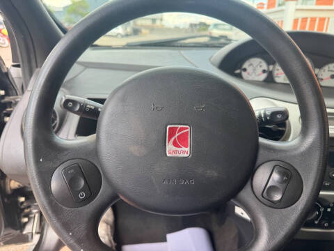 2004 Saturn Ion 3