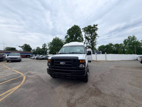 2014 Ford E-Series