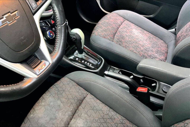 2019 Chevrolet Sonic LT Auto