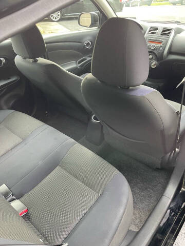 2012 Nissan Versa 1.6 S