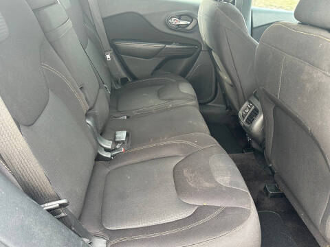 2017 Jeep Cherokee Latitude