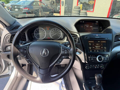 2017 Acura ILX w/Tech