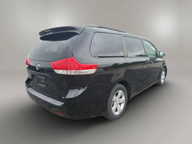 2014 Toyota Sienna