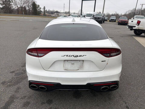 2023 Kia Stinger