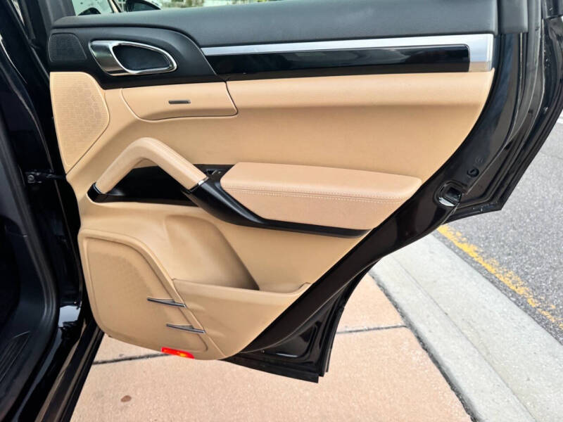 2016 Porsche Cayenne