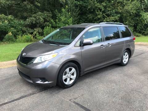 2014 Toyota Sienna for sale at Rickman Motor Company in Eads TN