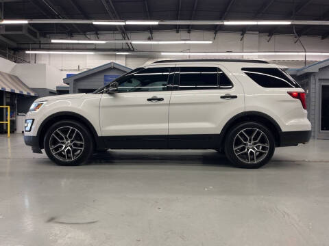 2017 Ford Explorer Sport