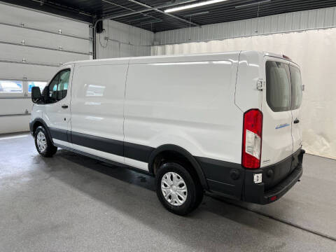 2023 Ford E-Transit 350