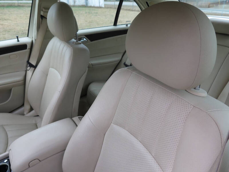 2005 Mercedes-Benz C-Class C 240