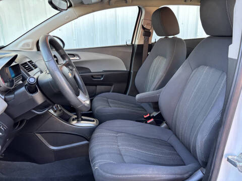 2015 Chevrolet Sonic LT Auto