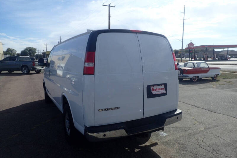 2018 Chevrolet Express 2500