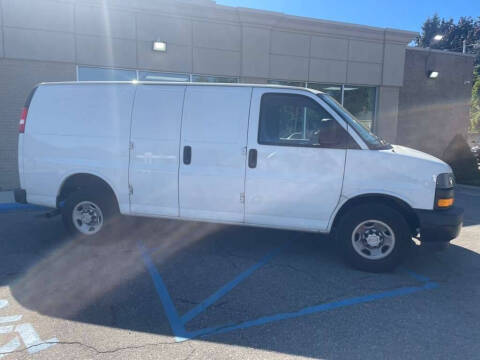2019 Chevrolet Express 2500
