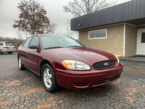 2006 Ford Taurus for sale at Atkins Auto Sales in Morristown TN