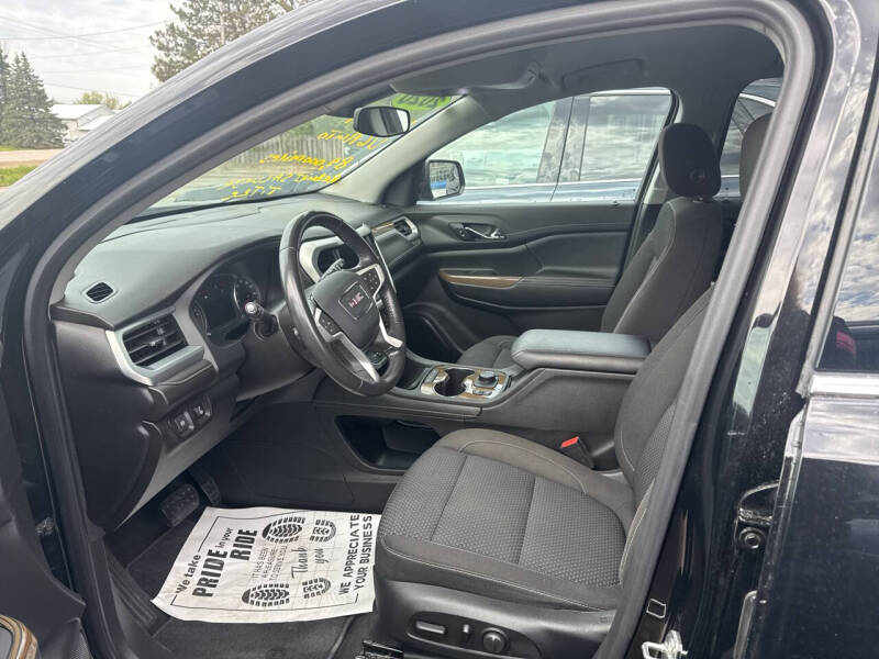 2020 GMC Acadia SLE