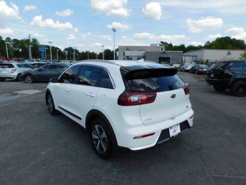 2017 Kia Niro LX