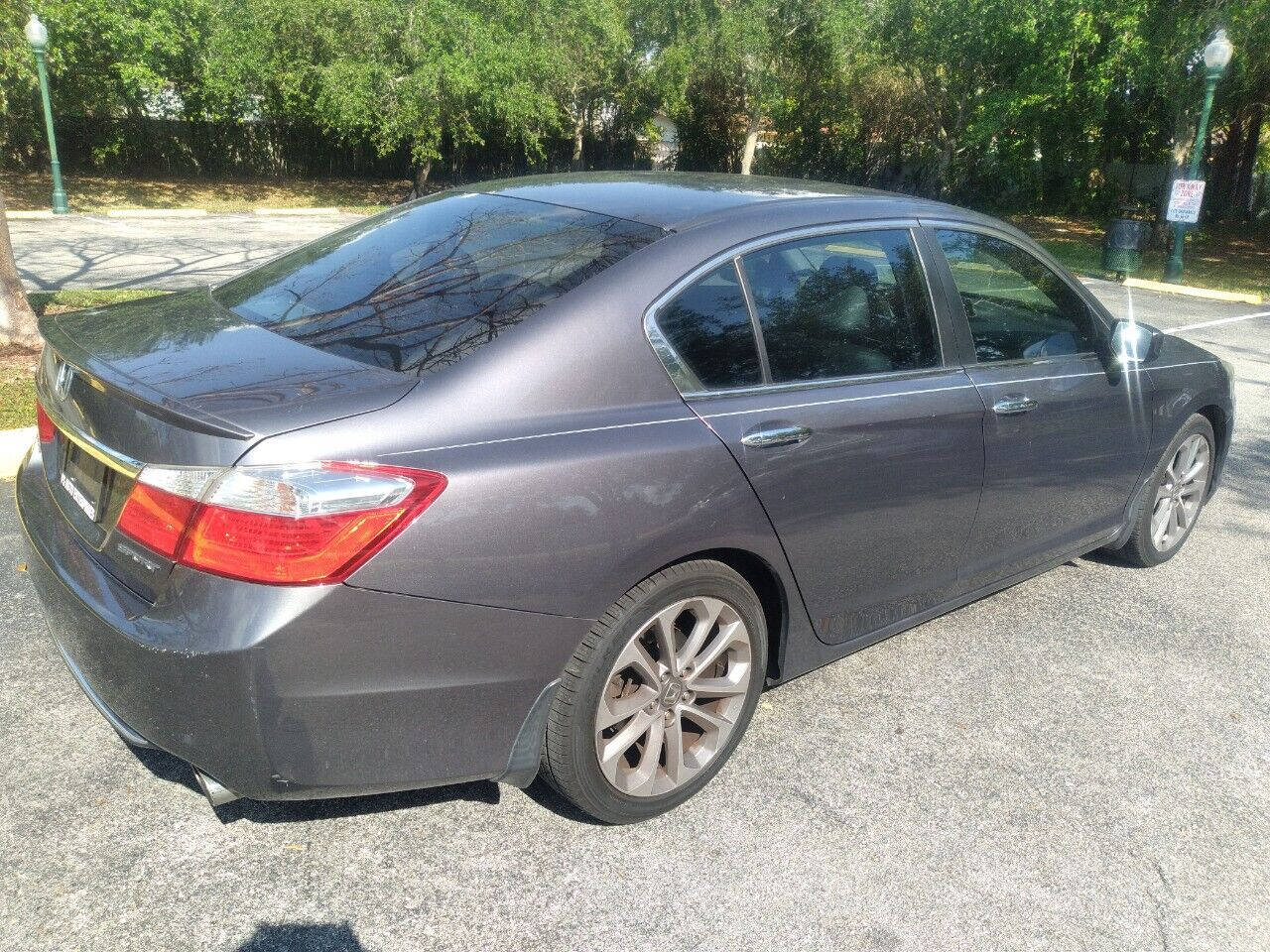 2013 Honda Accord  - $12,999