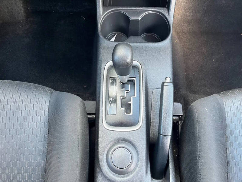 2014 Mitsubishi Outlander ES