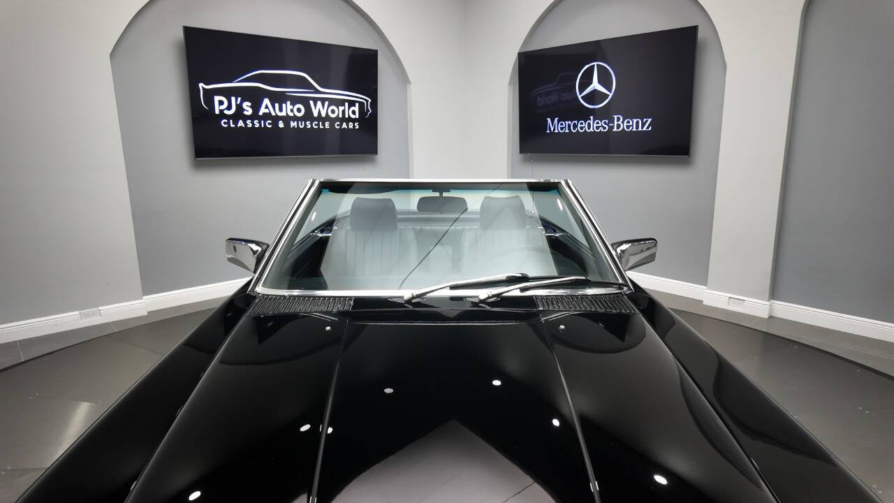 1982 Mercedes-Benz 380-Class 10