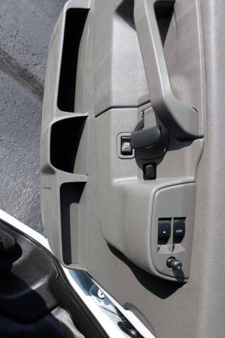 2024 Chevrolet Express 2500