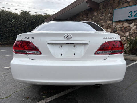 2005 Lexus ES 330