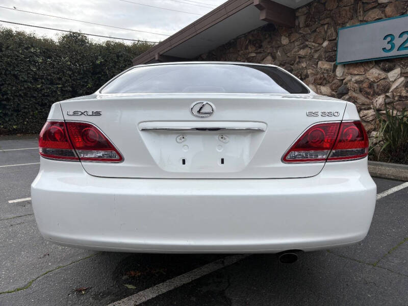 2005 Lexus ES 330