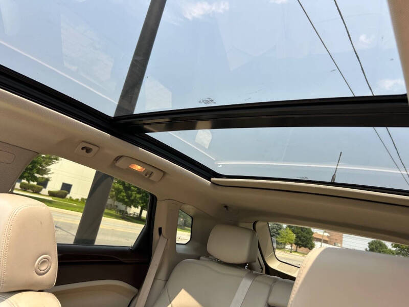 2012 Cadillac SRX Luxury Collection