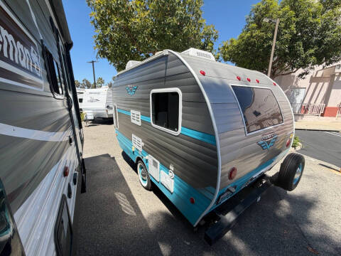 2018 Riverside RV Retro
