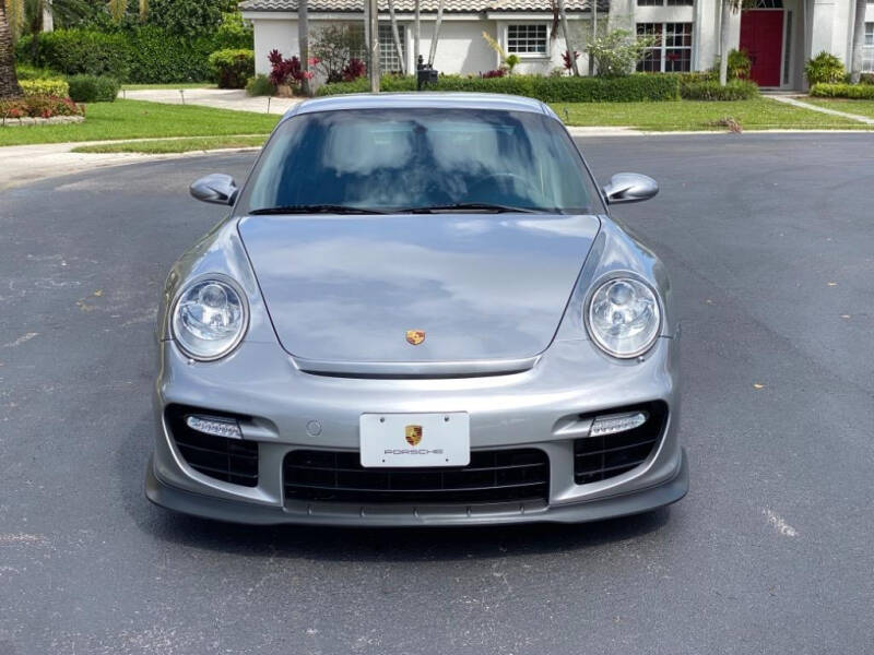 2008 Porsche GT2