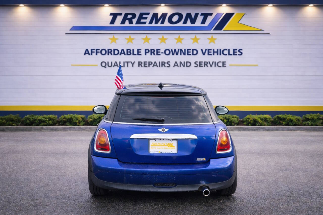 Blue 2007 MINI Cooper Base 2dr Hatchback 5