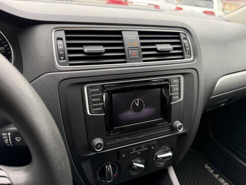 2018 Volkswagen Jetta