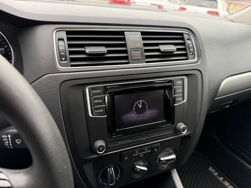 2018 Volkswagen Jetta