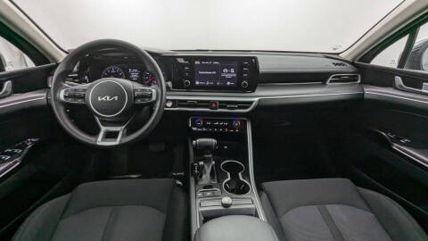 2023 Kia K5 LXS