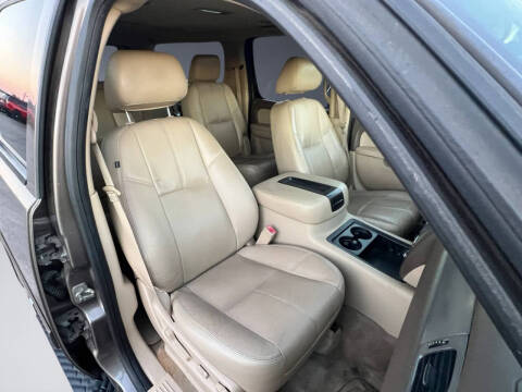 2013 Chevrolet Suburban LT