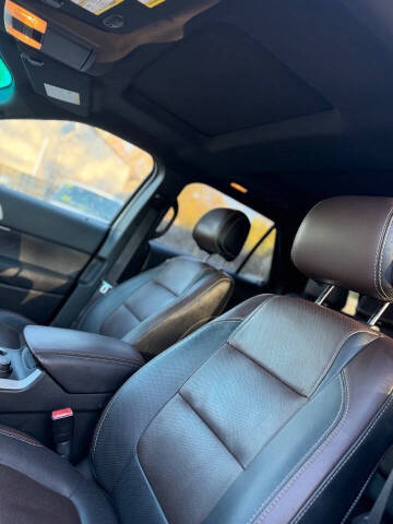 2015 Ford Explorer Sport