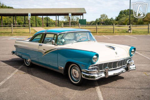 1956 Ford Fairlane