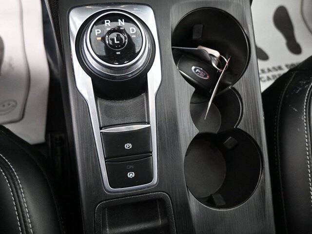 2025 Ford Escape Platinum