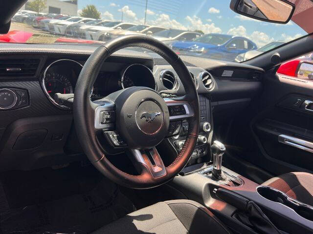 2015 Ford Mustang V6
