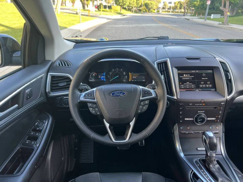 2015 Ford Edge Sport
