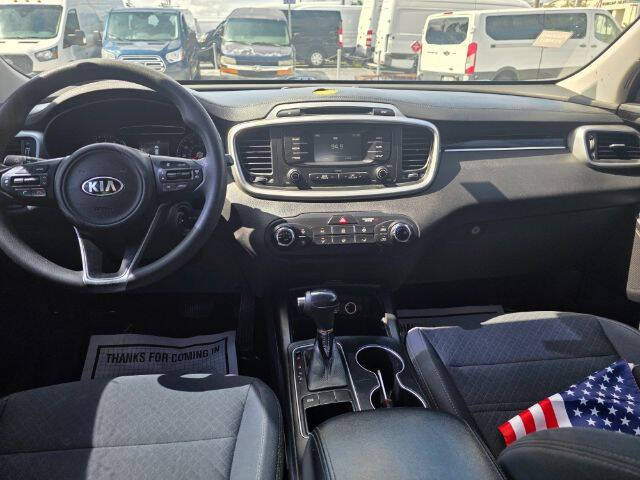 2017 Kia Sorento