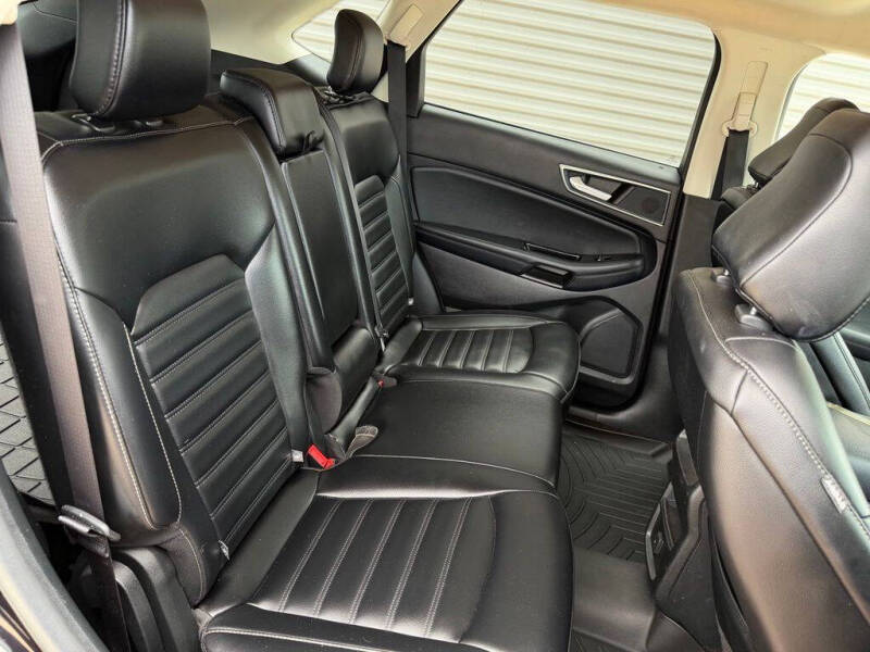 2020 Ford Edge SEL