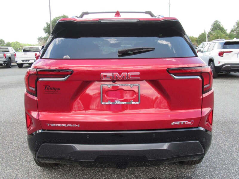 2026 GMC Terrain AT4
