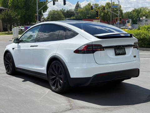 2022 Tesla Model X Plaid