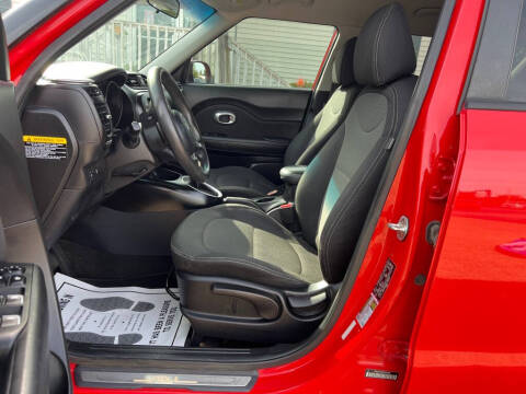 2019 Kia Soul +