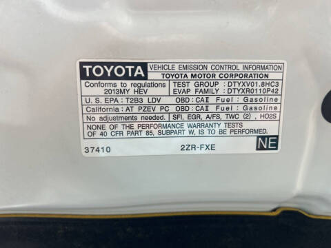 2013 Toyota Prius Two