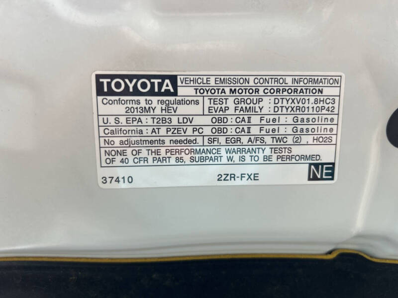 2013 Toyota Prius Two