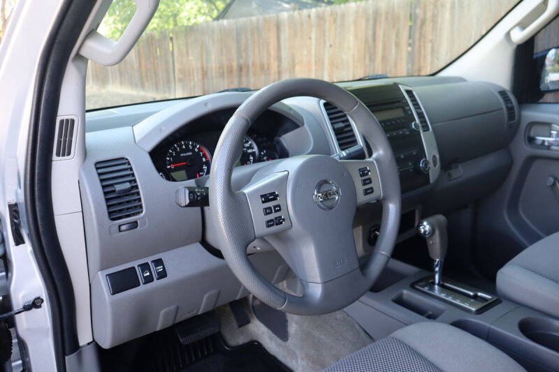 2016 Nissan Frontier S