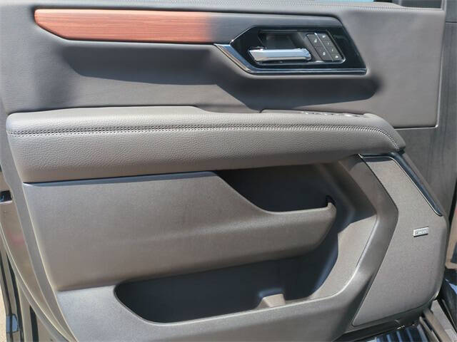 2025 GMC Yukon Denali