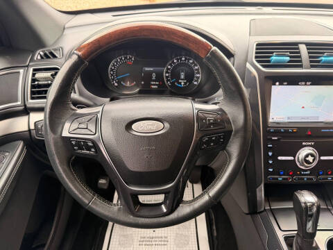 2019 Ford Explorer Platinum