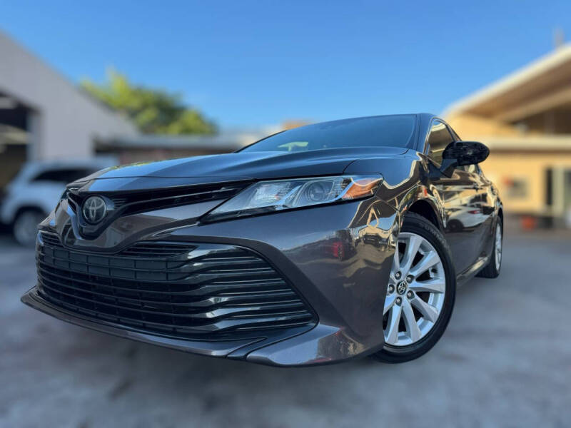 2020 Toyota Camry LE