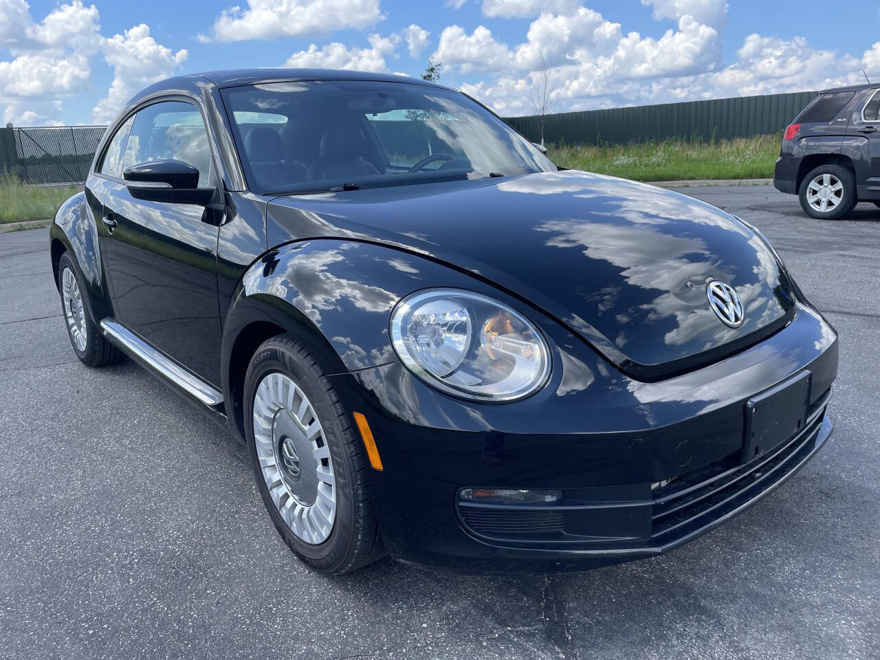 2015 Volkswagen Beetle for sale at Twin Cities Auctions in Elk River, MN